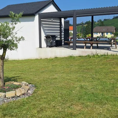 D'hotes Les Hirondelles Bed and breakfast