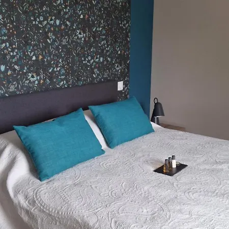 فندق مبيت وإفطار D'hotes Les Hirondelles