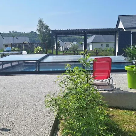 D'hotes Les Hirondelles Bed and breakfast *